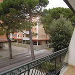 Cozy Flat With Private Garden Next To The Sea Apartmán *